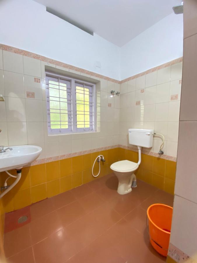 Ammus Homestay Thekkady Eksteriør bilde